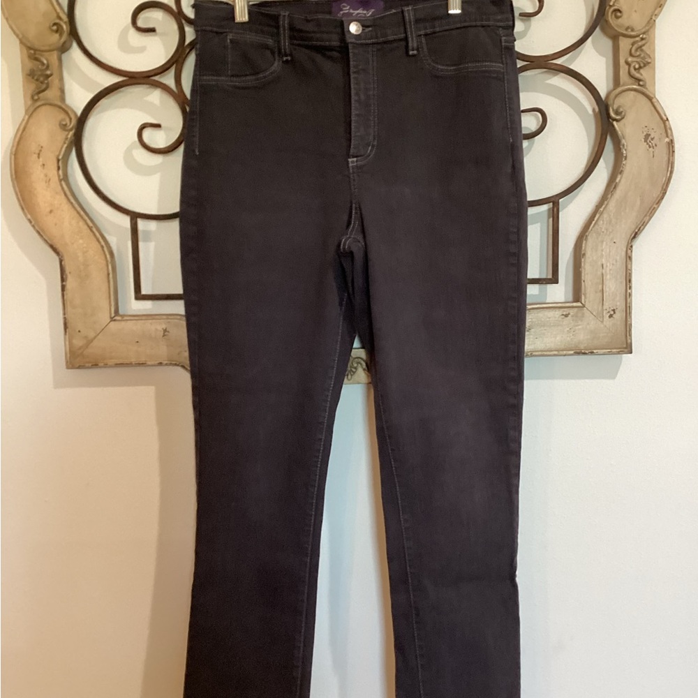 NYDJ Black Skinny Jeans Sleek Modern Design